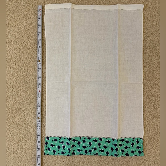 NEW 2 Linen Cotton Hand Towels - Whale Print - Picture 8 of 11